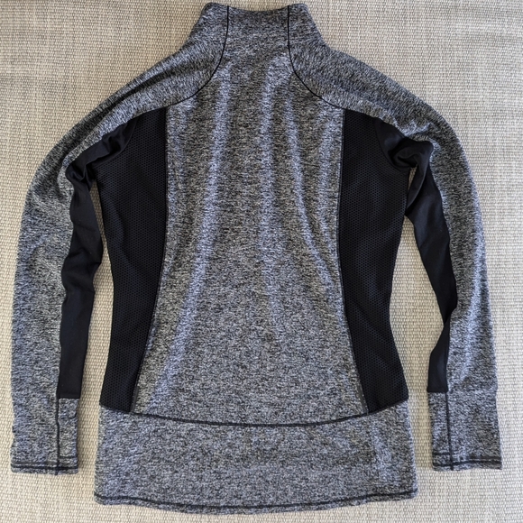 Athleta colorblock running wild half zip top - Picture 9 of 13